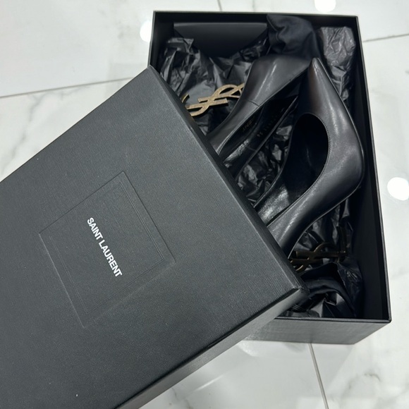 YSL Opyum black heel with bronze detail - Picture 1 of 5